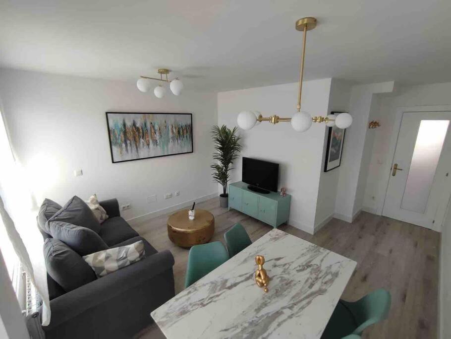 Exclusivo Apartamento Con Aparcamiento Gratuito Laredo Exterior foto