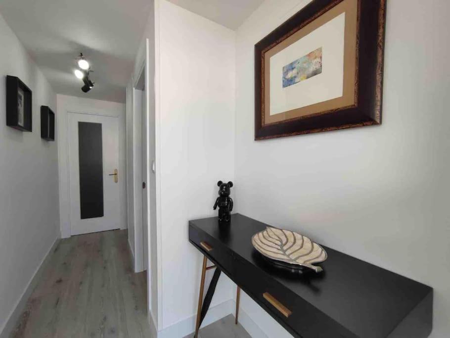 Exclusivo Apartamento Con Aparcamiento Gratuito Laredo Exterior foto